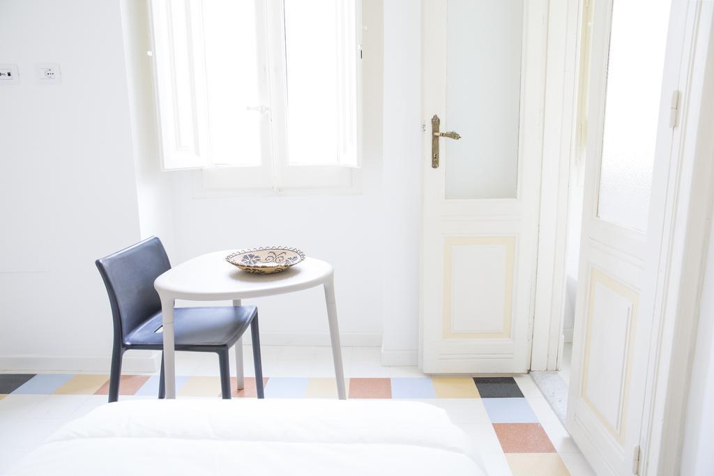 B&B Angioy 18 Cagliari Exterior photo